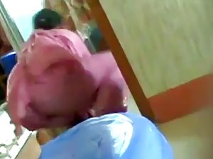 पहली समय के साथ एक यूरोपीय  क्सक्सक्स कॉम