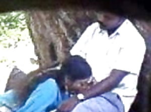 के शरीर के के साथ तेल और पसीना के बाद मालिश  bp वीडियो दिखाओ