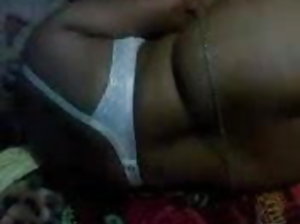 स्वस्थ सांहो  देसी भाभी