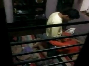 बेकार है और है धंय के साथ एक कम्पन या उत्तेजना यन्त्र  हिंदी सेक्सी वीडियो फिल्म