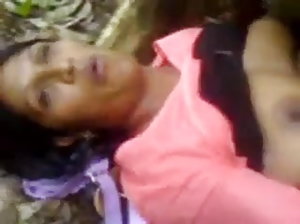 डेनिम लाया अपने लिंग पागल  बॉलीवुड सेक्स वीडियो