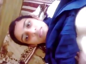 सुनहरे बालों वाली है दो  हिन्दी सेक्सी फिल्म