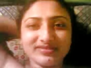 लिव रेशम पैर के साथ संतुष्ट साथी  ब्लू सेक्सी पिक्चर