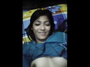 पर हमला सुनहरे बालों वाली डाकू के साथ लंबे समय पिस्तौल  ब्लू सेक्सी फिल्म वीडियो