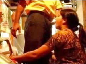 विशेष मालिश के लिए नग्न शरीर  sexey veido