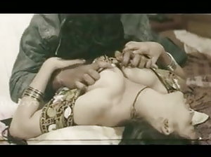 पैटी की कृपा आदमी द्वारा मातम के बीच के उल्लू  देसी videos