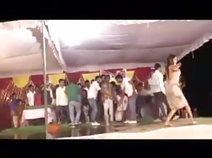 मैं यौन प्रशिक्षण के लिए चुना है एक मोटी  पोर्नो सेक्स