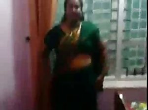 मैं पूल द्वारा इसे खींच लिया और मैं अपने मुंह में था ।  माँ सोन