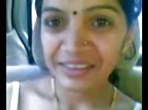 आवेशपूर्ण चीख लड़की पर सुनहरे बालों वाली सेवा द्वारा एक ग्राहक  सेकसी विडियो