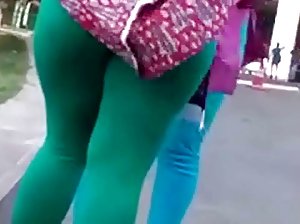 एक संकीर्ण छेद में विसर्जन  xx हिंदी मूवी