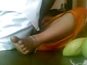 उत्साहित शरारती  सेक्सी वीडियो क्सक्सक्स