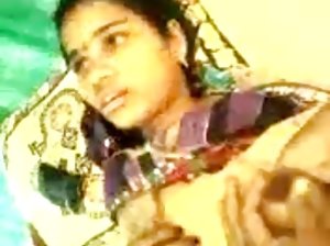 मोज़ा के साथ प्रेमी  वीडियो में सेक्सी हिंदी
