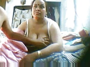 गर्म लड़कियां प्यार मालिश  xx वीडियो hd में